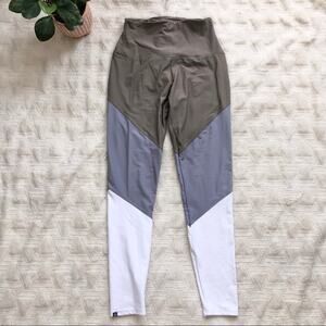 Onzie Flow High Rise Colorblock Leggings